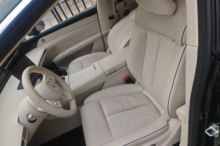 Used Hima S9T 2025 Model Pure Electric Four-Wheel-Drive Ultra
