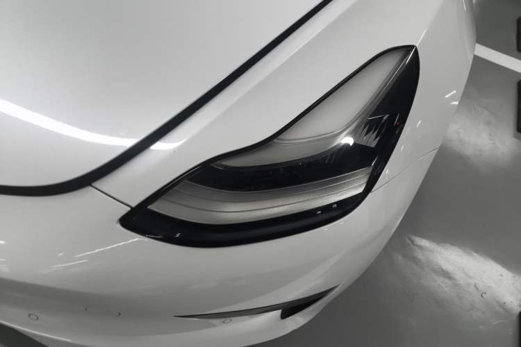 Used Tesla Model 3 2019 Standard Range Rear-Drive Upgraded Version
