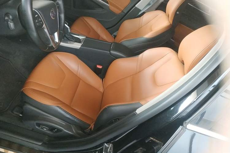 Used Volvo S60 2017 S60L T5 Intelligent Drive Edition Left Front Seat