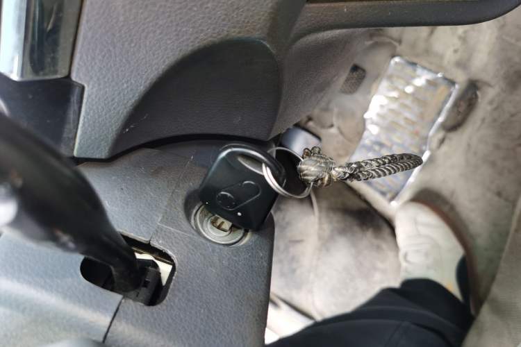 Used Jinbei Hiace X30 2019 1.5L Van Comfort Model China VI SWC15M Vehicle Key