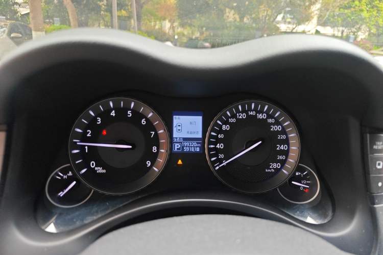 Used Infiniti Q70 2015 Q70L 2.5L Elite Edition Instrument Cluster