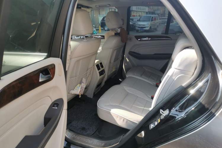 Used Mercedes-Benz M-Class 2012 ML 350 Luxury Edition