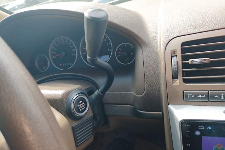 Used Buick GL8 2013 2.4L Comfort Edition