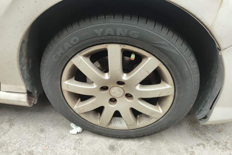 Used Peugeot 308 2014 Enjoy Edition Classic 1.6L Manual YouShang Model Right Front Wheel Hub