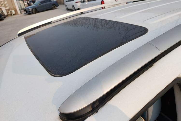 Used Geely Auto Vision X6 2016 1.8L Manual Luxury Model