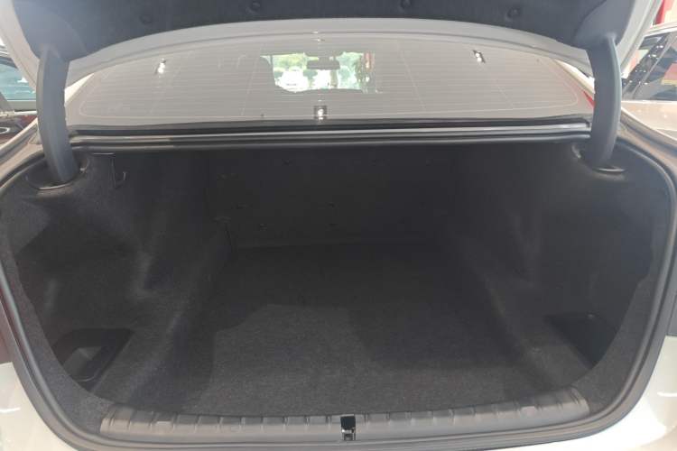 Used BMW 5 Series 2020 530Li Luxury Edition M Sport Package
