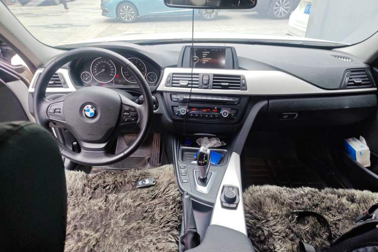 Used BMW 3 Series 2014 320Li Fashion Model