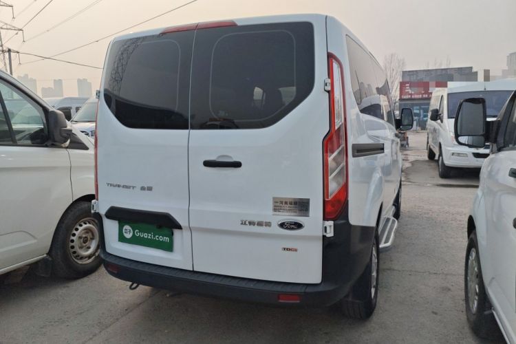 Used Ford Transit 2019 2.0T Diesel Multi-Purpose Commercial Vehicle Short Wheelbase Low Roof 6-Seater China VI Standard
