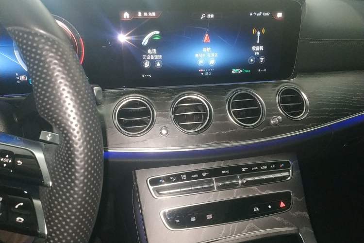 Used Mercedes-Benz E-Class 2022 E 300 L Sporty and Stylish Model