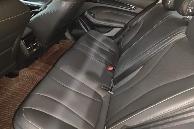 Used Roewe i5 2021 1.5L CVT Starry Edition
