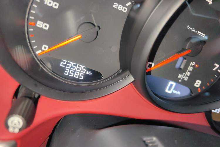 Used Porsche 718 2022 Boxster 2.0T