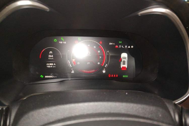 Used Wey VV6 2020 2.0T Two-Wheel Drive Smart Protection+
