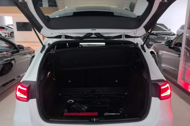 Used Mercedes-Benz B-Class 2020 B 200 Sport Edition