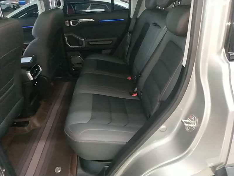 Used JETOUR Traveler 2023 2.0T All-Wheel-Drive CrossPRO — 16