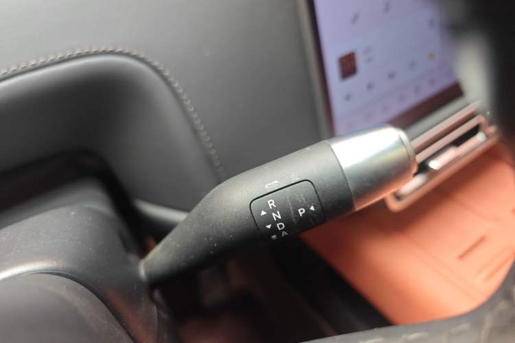 Used Li Auto L7 2024 MAX Model Gear Lever