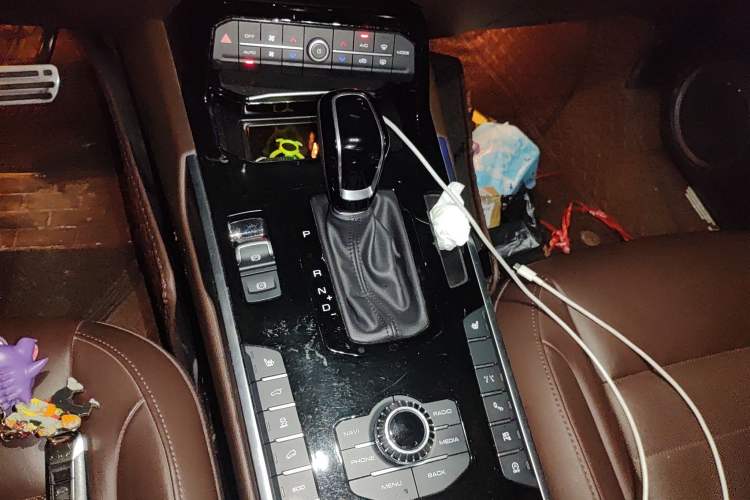 Used Wey VV7 2017 2.0T Flagship Model