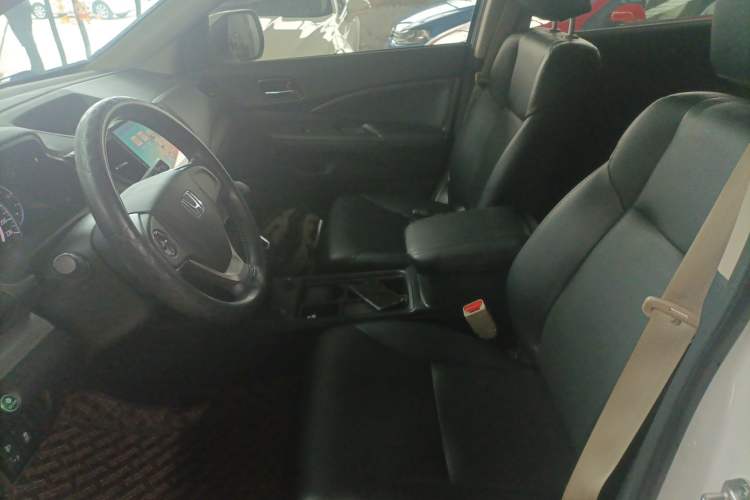 Used Honda CR-V 2016 2.0L two-wheel drive Urban Edition
