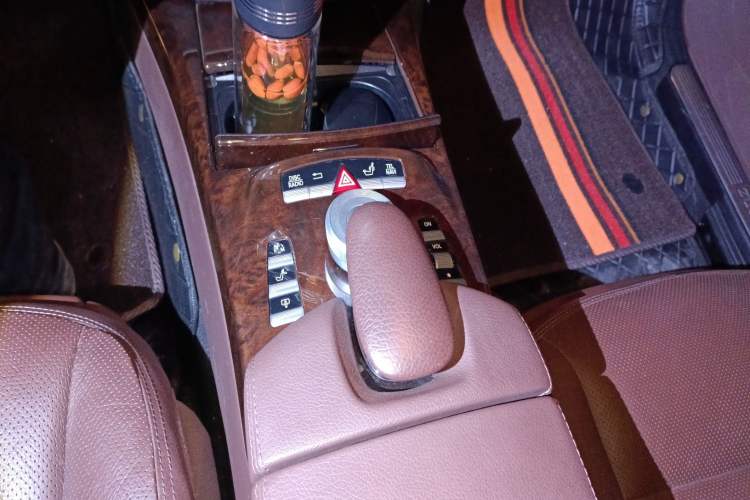 Used Mercedes-Benz S-Class 2012 S 350 L Grand Edition Gear Lever