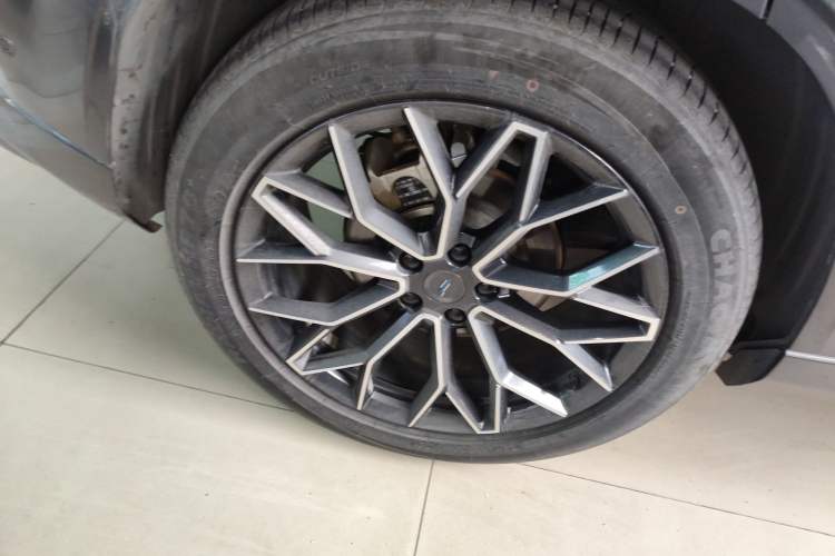 Used Oshan Z6 New Energy 2022 Facelift Blue Whale iDD 150KM Flagship PLUS Smart Parking Edition