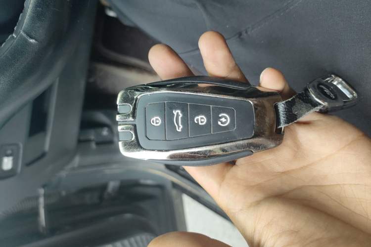 Used Geely Auto Monjaro L 2023 2.0TD High-Power Automatic Two-Wheel Drive Flagship Version
