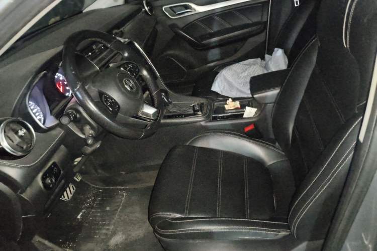 Used MG 6 2017 20T Automatic Luxury Smart Connect Version China V Standard
