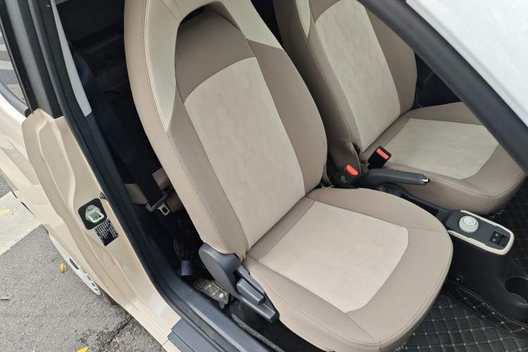 Used Chery QQ Ice Cream 2025 155km Sundae Edition Right Front Seat