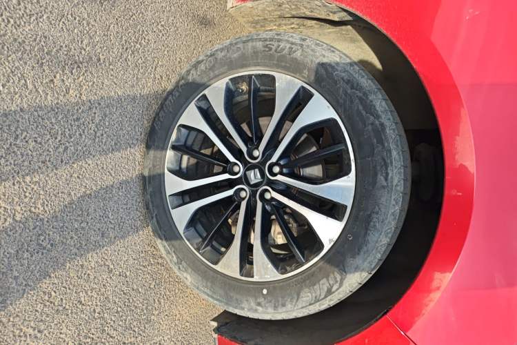 Used Baojun RC-6 2019 1.5T CVT 24-Hour Online Prestige Edition
