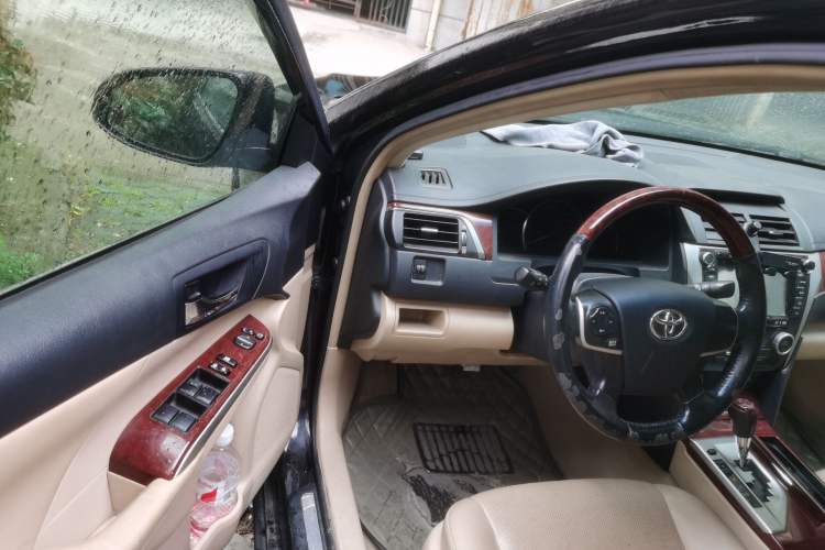 Used Toyota Camry 2013 2.0G Comfort Edition Driver Seat