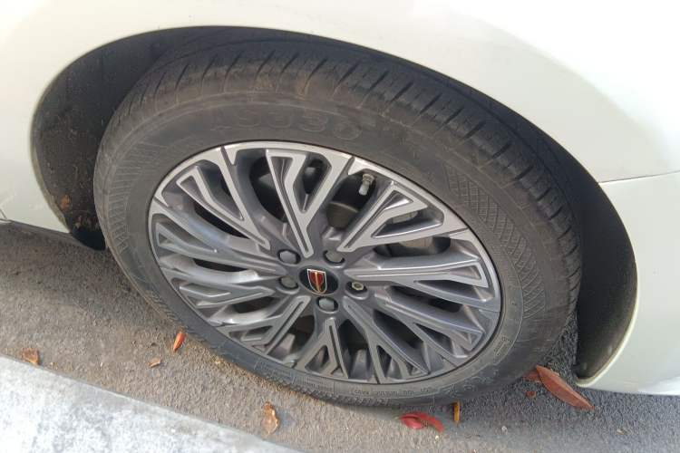 Used Hongqi H5 2023 2.0T Automatic Smart Connect Flagship Edition