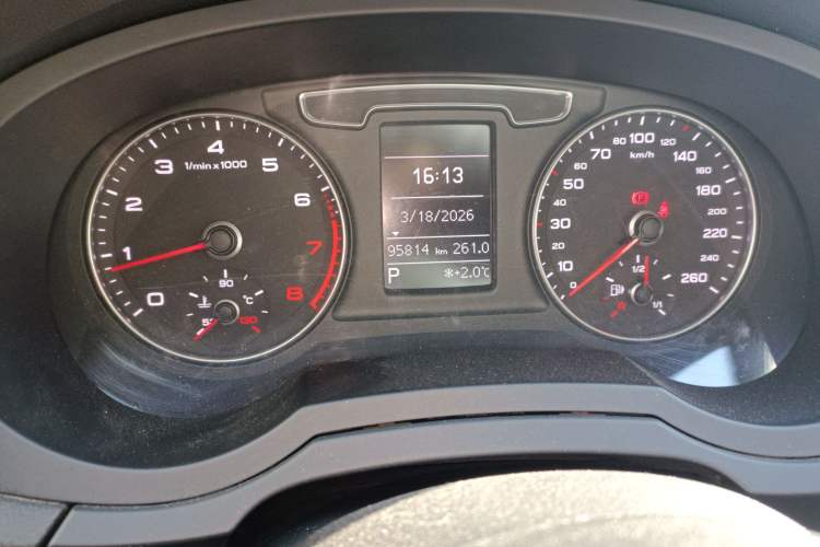 Used Audi Q3 2016 35 TFSI quattro all-wheel-drive style model
