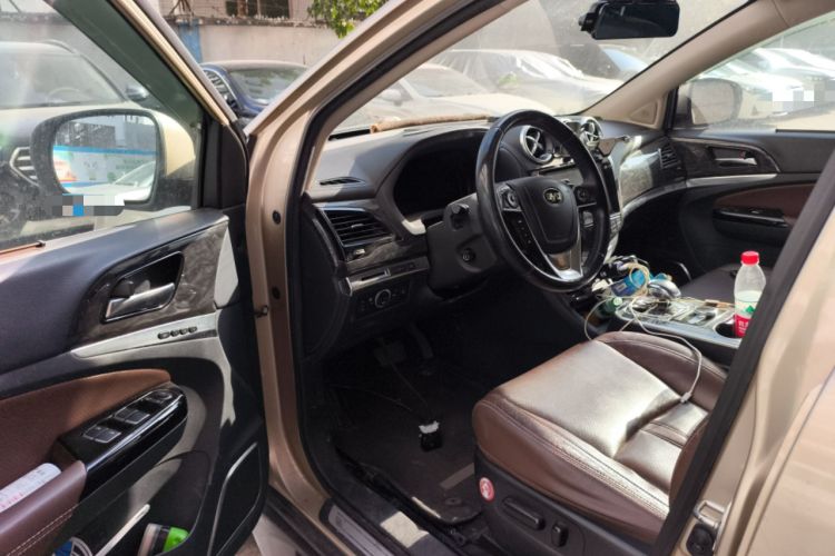 Used BYD Tang New Energy 2015 2.0T Four-Wheel-Drive Flagship Model