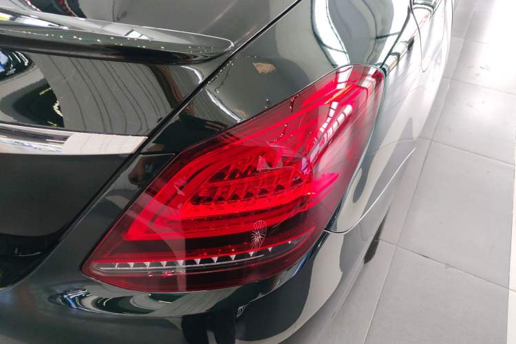 Used Mercedes-Benz C-Class 2020 C 260 Sport Edition Right Rear Taillight