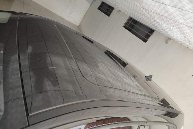 Used ORA Good Cat 2022 Morandi Edition 400km Standard Range Premium Version Lithium-Ion Battery