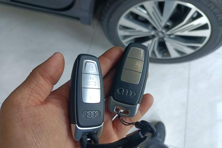 Used Audi Q4 e-tron 2022 40 e-tron Adventure Edition