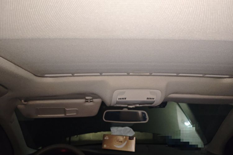 Used Audi A4L 2012 2.0 TFSI automatic Comfort trim level Headliner