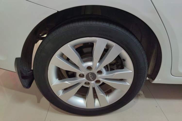 Used Chery Arrizo 5 2017 1.5L Manual Lingchao Edition Right Rear Wheel Hub