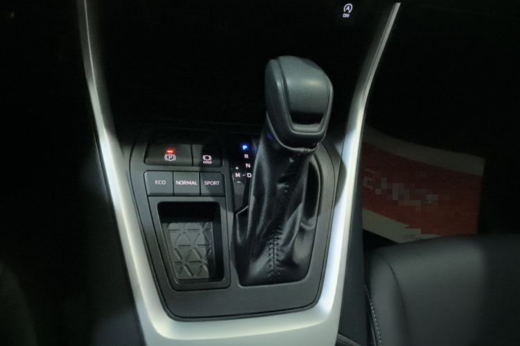 Used Toyota Wildlander 2024 2.0L CVT Two-Wheel Drive Leading Edition