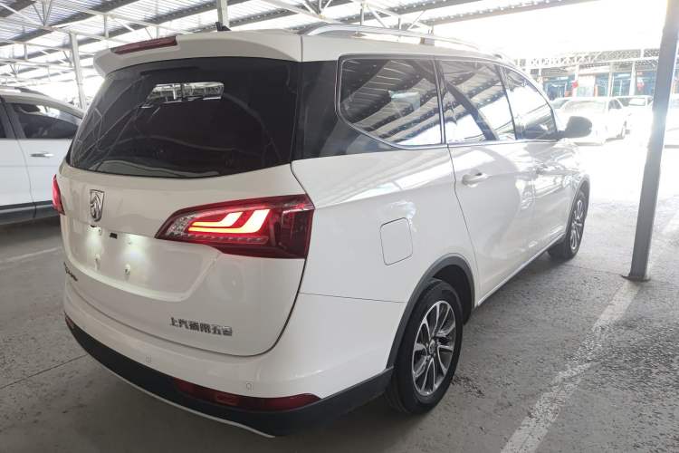 Used Baojun 730 2019 1.5T Manual Fashion Model 7-seater China VI