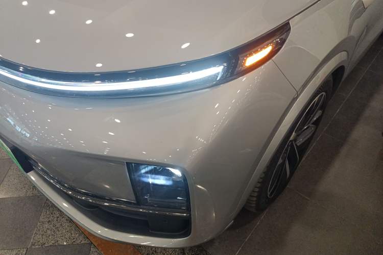 Used Li Auto L9 2022 Max model