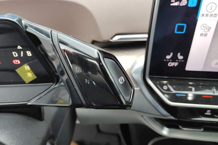 Used Volkswagen ID.6 X 2021 Pro Smart Long-Range Edition
