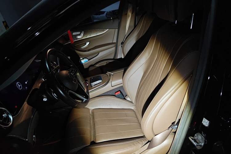 Used Mercedes-Benz E-Class New Energy 2022 Second Facelift E 350 e L Plug-in Hybrid Sedan
