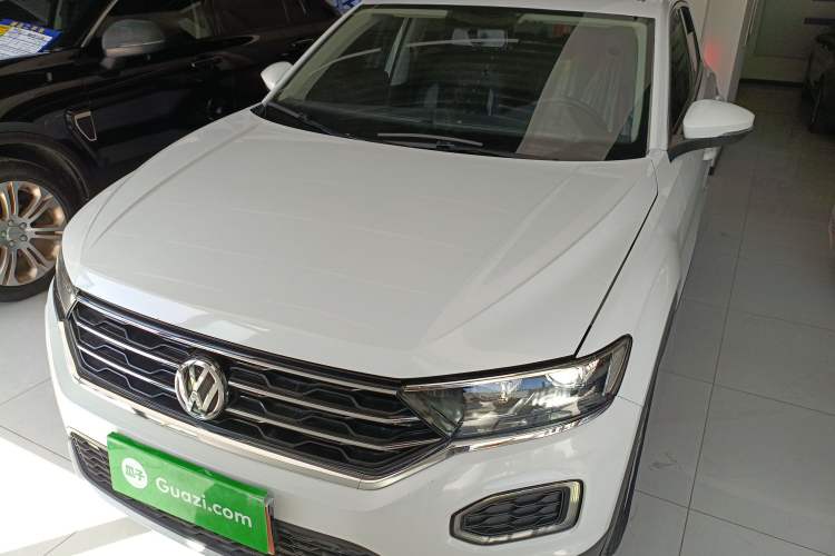 Used Volkswagen T-ROC 2018 230TSI DSG Two-Wheel Drive Advanced Version China V Standard
