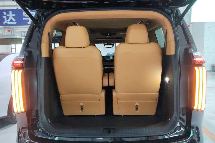 Used Wey Gaoshan 2023 Four-Wheel-Drive Executive Extended Version