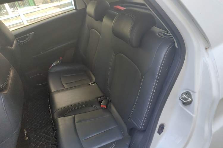 Used Geely Auto Vision X3 2019 Upgraded Model 1.5L CVT Prestige Version