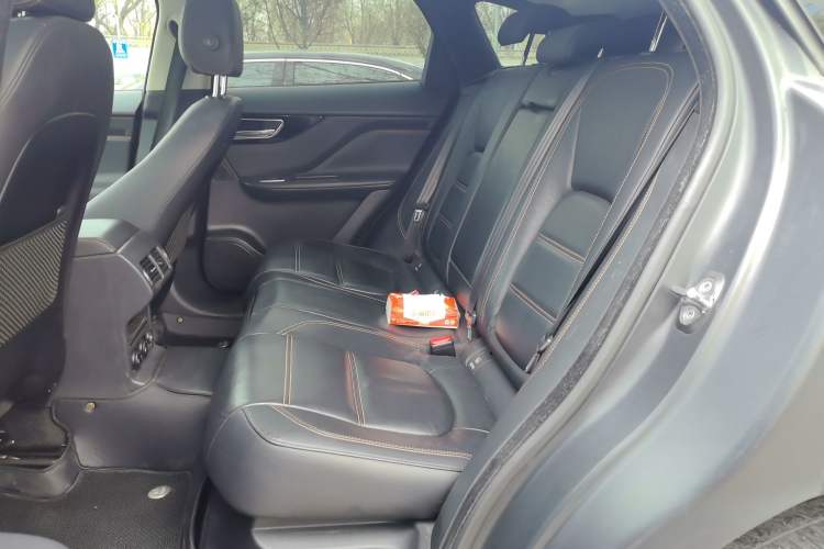 Used Jaguar F-PACE 2018 2.0T Four-Wheel Drive Urban Luxury Edition
