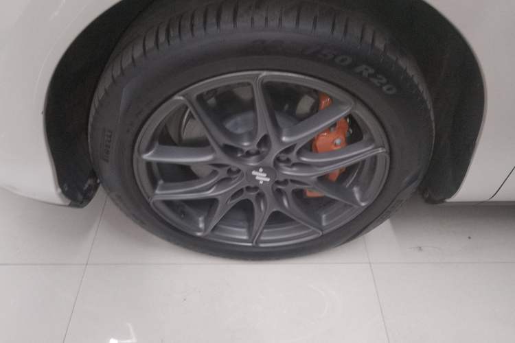 Used IM LS6 2023 Max Standard Edition
