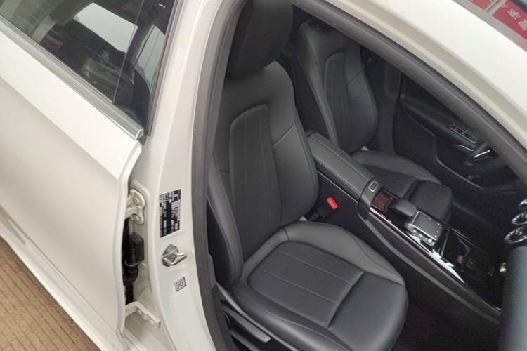 Used Mercedes-Benz A-Class 2022 Restyled A 200 L Sport Sedan Dynamic Version Right Front Seat