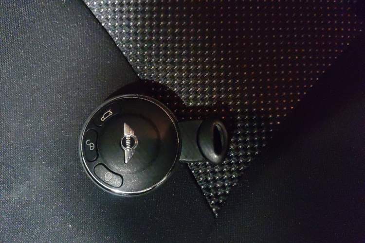 Used MINI MINI 2011 1.6L ONE