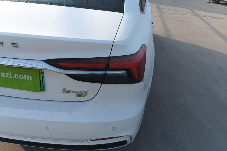 Used Roewe i6 MAX New Energy 2022 EV 500 Grand Touring Edition with Sunroof Exterior 6