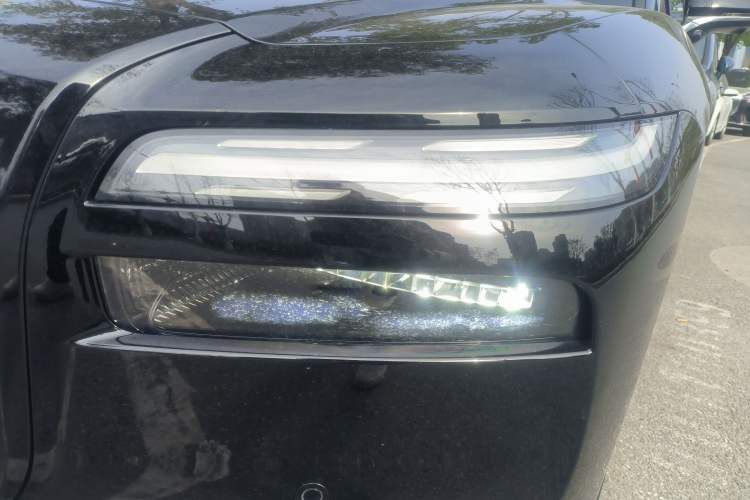 Used VOYAH Lantu Chiguang L 2026 Four-Wheel-Drive Ultra